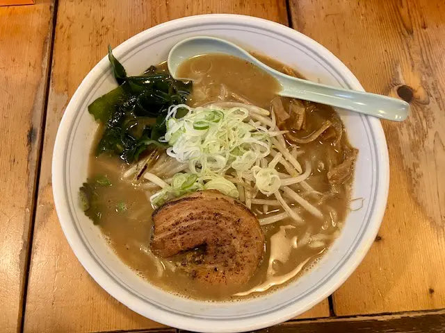 【神奈川県小田原市】炙りチャーシュー味噌ラーメン｜麺処みなみ
